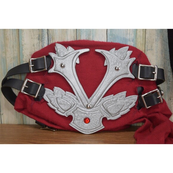 Assassin's Creed Ezio Costume Cosplay Armor Belt & Cape Quality Leather Prop - Picture 4 of 16